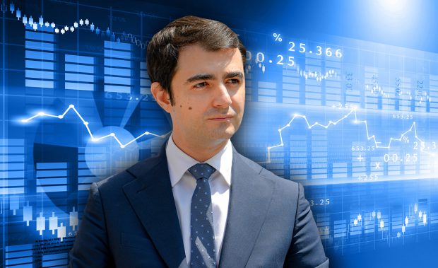 Claudiu Năsui, fost ministru al Economiei, critică ajutoarele de stat pentru corporații: „Românii, bogați sau săraci, vor finanța compania Mercedes cu 185 milioane de lei”