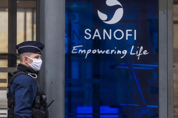 Sanofi anunță că vaccinul său bazat pe tehnologia ARN nu va fi gata anul acesta, o lovitură pentru compania franceză