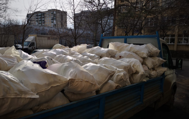 Primarul Sectorului 6 anunță că s-a confiscat prima mașina care aruncă deșeuri la întâmplare: ”Nu trebuie să mai trăim într-o groapă de gunoi!”