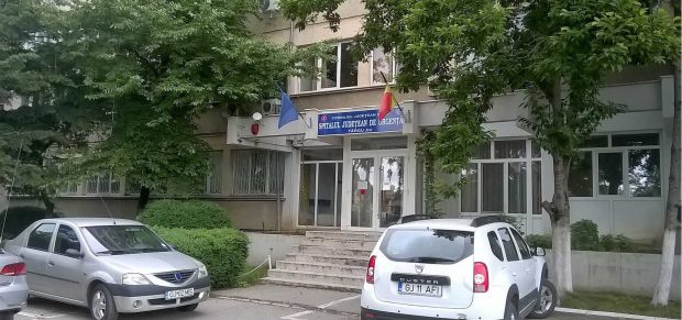 Cum explică managerul Spitalului Județean din Gorj salariile uriașe încasate de angajați. O spălătoreasă a primit aproape 5.600 de lei pe lună