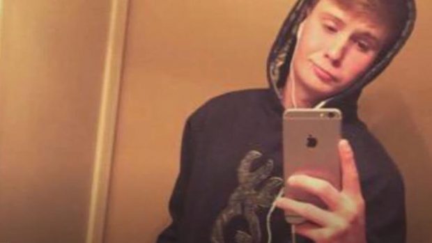 Un youtuber american a fost împușcat mortal, după ce a încercat să filmeze o farsă cu jefuirea unor trecători