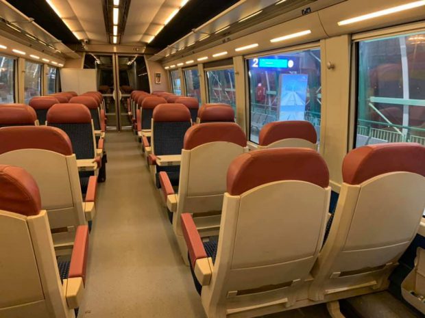Surpriza unui român care a mers cu trenul de la Otopeni la Gara de Nord: „Ce e greşit la linia asta?!”