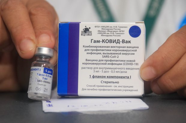 Vaccinul rusesc Sputnik V are o eficiență de 91,6% împotriva COVID, arată un studiu publicat în revista The Lancet