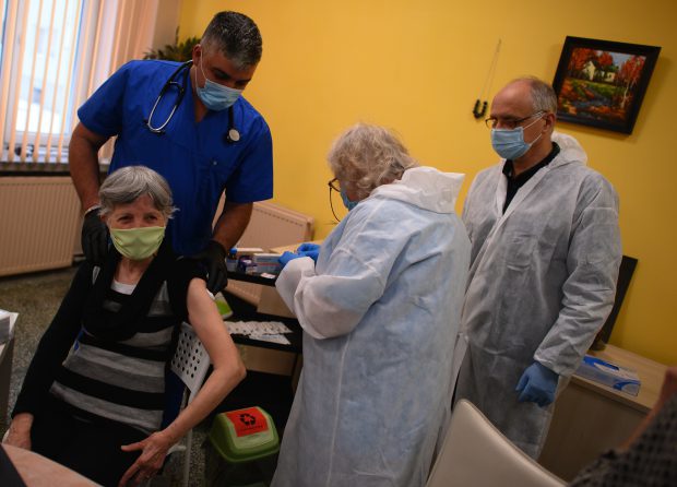Bulgaria, ultima din UE la vaccinarea anti-Covid, după ce a pariat pe serul produs de AstraZeneca