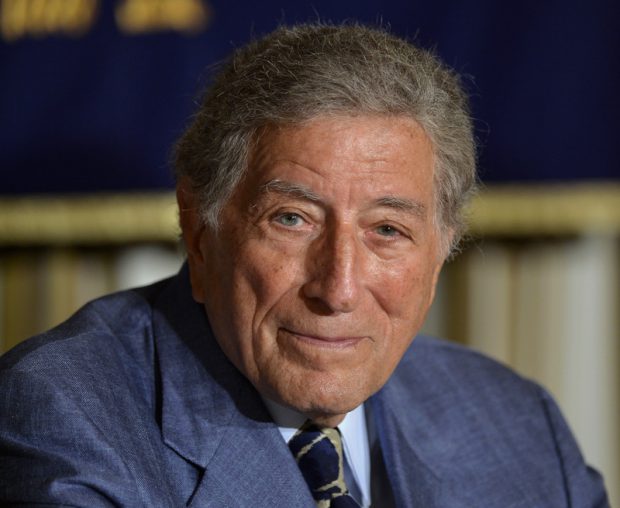 Cântăreţul Tony Bennett, diagnosticat cu Alzheimer. ”Nu este mereu sigur de lucrurile care se petrec în jurul lui”