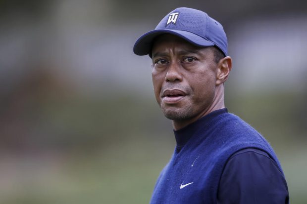 Tiger Woods, rănit într-un accident de mașină. Jucătorul de golf este internat în spital
