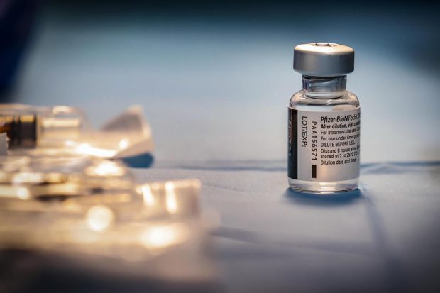 Uniunea Europeană a încheiat un nou acord cu Pfizer pentru 300.000.000 de doze suplimentare de vaccin anti-Covid