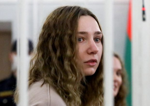 Două jurnaliste au fost condamnate la doi ani de închisoare pentru că au filmat manifestaţiile anti-Lukaşenko