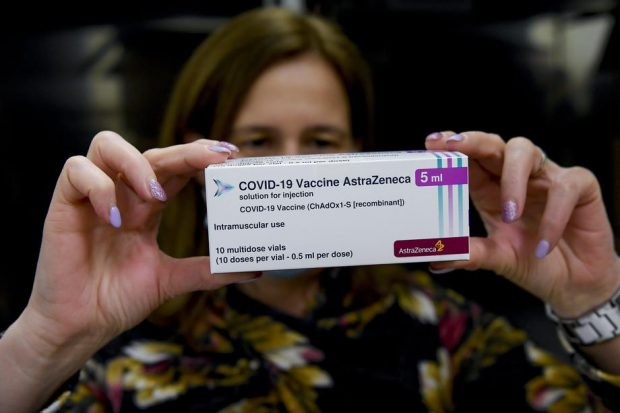 Africa de Sud ar putea vinde vaccinurile anti-COVID-19 de la AstraZeneca. „Este o opțiune”