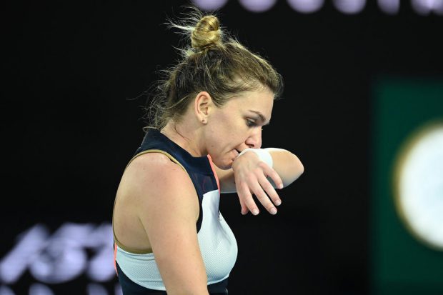 Simona Halep a fost învinsă de Serena Williams, în sferturile de finală de la Australian Open