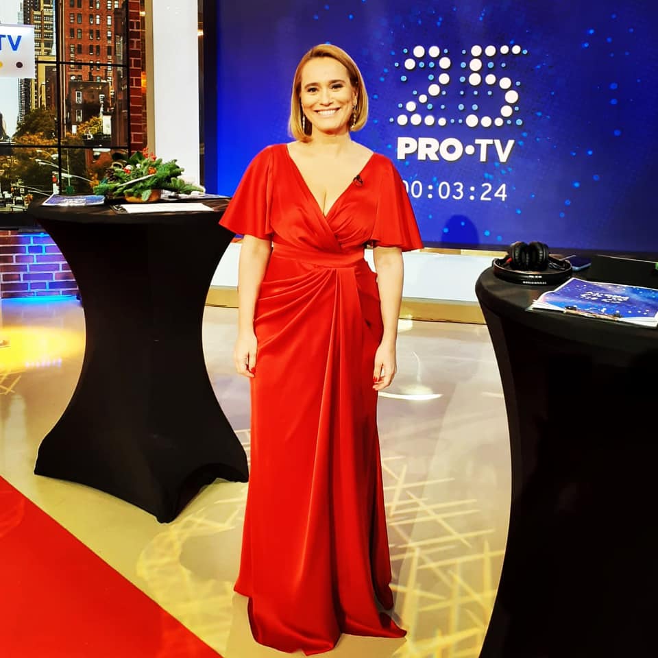 Pe ce își cheltuiește Andreea Esca salariul. Prezentatoarea TV, mai sinceră ca niciodată. „Educația mea financiară este extraordinară”