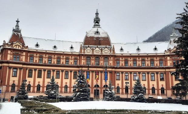 Orașul Braşov rămâne în scenariul roşu pentru următoarele 14 zile