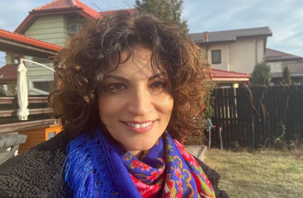 Ioana Ginghină a fost cerută în căsătorie și a acceptat. Actrița va îmbrăca din nou rochia de mireasă. „Îmi doresc mult să mai am un copil”