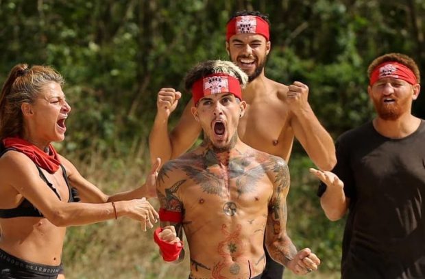 Imagine Stire Viața lui Zanni de la „Survivor România” după ce a părăsit orfelinatul. „Era un cămin pentru șobolani, era o mizerie de nedescris” | 2review.ro