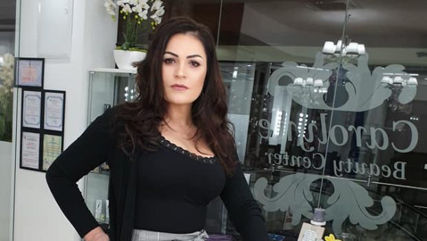 Ancuța Cârcu, supranumită Sexy PRM-ista, arestată preventiv într-un dosar de proxenetism