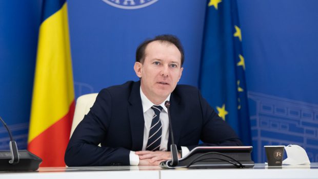 Florin Cîțu, apel către români să se înscrie pe platforma de vaccinare: „Sper să nu avem doze rămase”