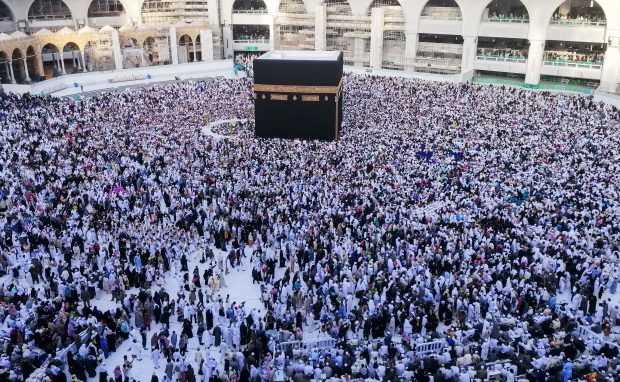 Pelerinajul de la Mecca, doar pentru musulmanii vaccinați anti-COVID, în acest an