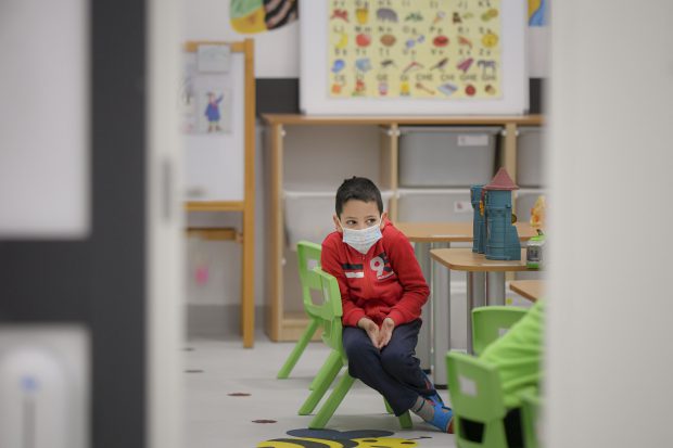 Ministerul Sănătății nu acceptă orele de sport fără mască. România, singura țară din UE care impune această regulă
