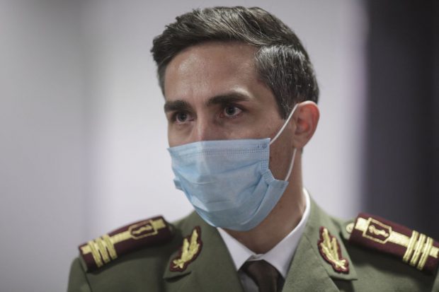 Cât de eficiente sunt vaccinurile Pfizer, Moderna și AstraZeneca împotriva tulpinii sud-africane, confirmată vineri în România? Valeriu Gheorghiță vine cu clarificări