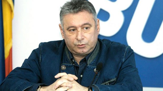 Imagine Stire Cine este iubita lui Mădălin Voicu. Cei doi au apărut pentru prima dată împreună la o emisiune TV. „Îmi spune că mă iubește la 2 ani” | 2review.ro