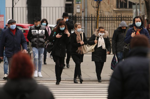 Noile restricții anti-COVID, publicate în Monitorul Oficial. Măsurile care se impun la incidență peste 6