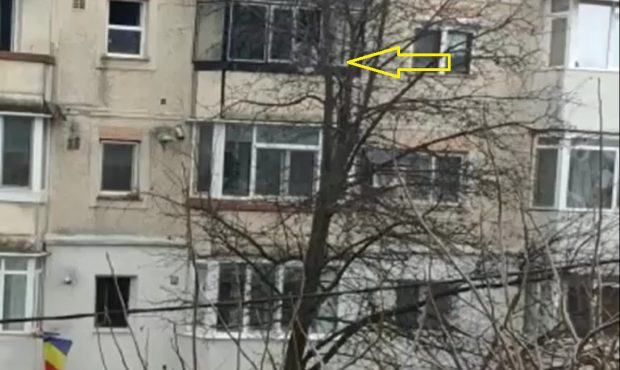 Imagini cu agresorul din Onești în timp discută cu polițiștii: „De nu îi vezi morți aici…” – VIDEO