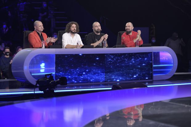 Antena 1 anunță prima emisiune de stand-up televizată. Teo, Vio, Costel și Dan Badea, la masa juriului