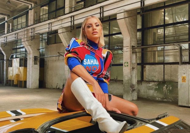 Alexandra Stan a rămas făra contul de Instagram. „Sunt date confidențiale”