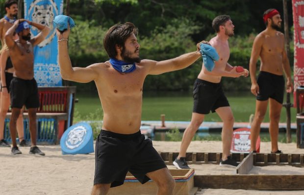 Imagine Stire Războinicii de la „Survivor România” și-au pierdut cumpătul. Albert, umilit de colegi | 2review.ro