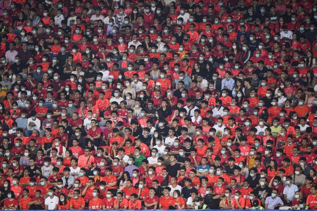 Sezonul fotbalistic a început cu fani în tribune, în China. 30.000 de spectatori, la primul meci
