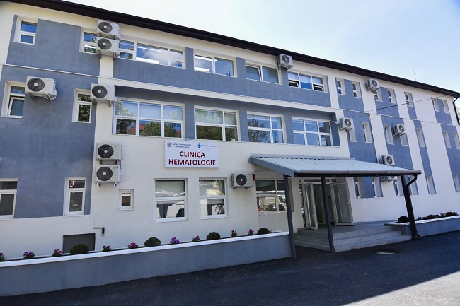 „Îmi era tare frică să nu îmi pierd familia”. Cum a învins teama de a vorbi asistenta din Craiova care își acuză șeful de viol