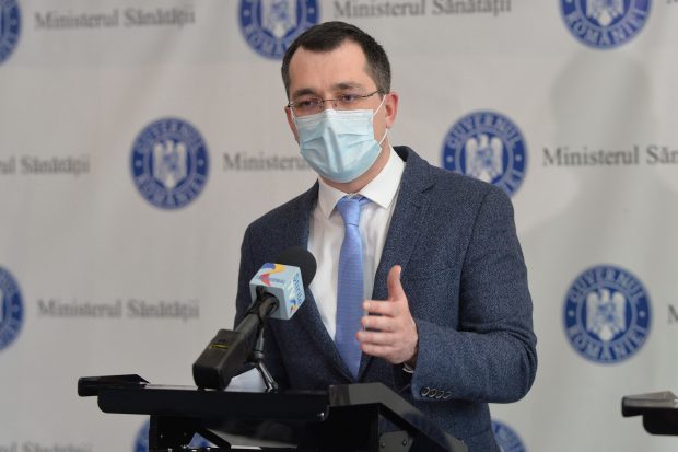 Vlad Voiculescu, după anunțul DNA: Prin decizia lui Florin Cîțu, România a comandat irațional vaccinuri