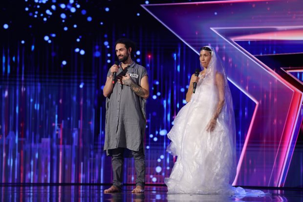 Imagine Stire Sezonul 11 „Românii au talent”. Spectacolul fascinant prezentat de doi acrobați | 2review.ro