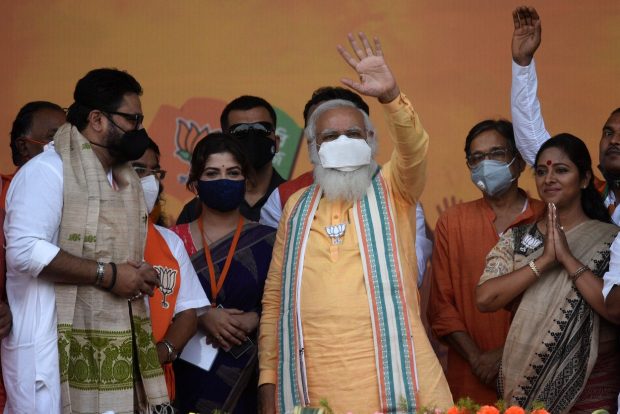 Partidul premierului indian Modi organizează mitinguri în ciuda crizei Covid-19