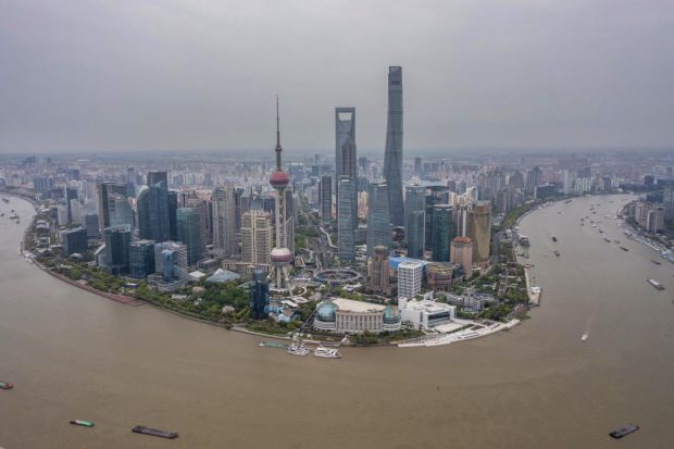 Orașul Shanghai extinde carantina pentru cei 26 de milioane de locuitori și lansează un exercițiu de „eliminare dinamică” a bolii