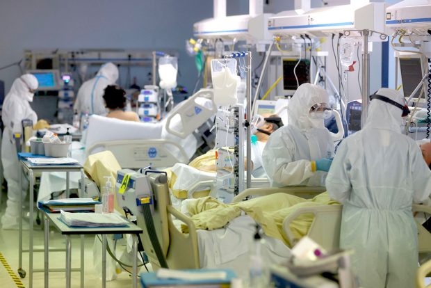 Olanda a trimis României alte 350 de concentratoare de oxigen. Primim ajutor și din Serbia