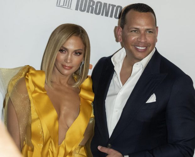Imagine Stire E oficial! Jennifer Lopez și Alex Rodriguez s-au despărțit: „Ne e mai bine să fim doar prieteni” | 2review.ro