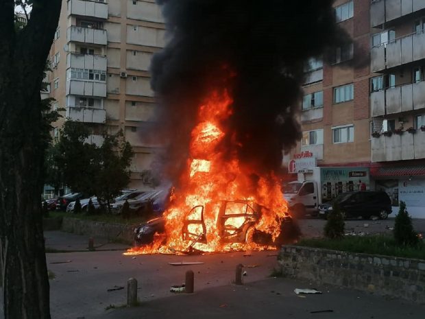 Noi detalii despre asasinatul cu bombă de la Arad. Suspecţii străini au fugit din ţară la scurt timp după atac