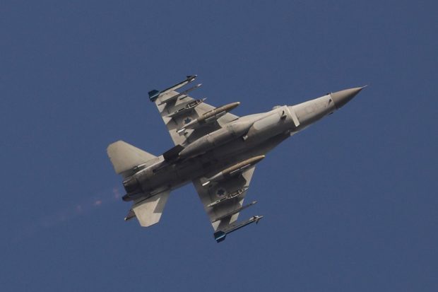 Avionul militar ucrainean interceptat la Bacău s-a întors în Ucraina, „fără muniție la bord”, anunță MApN