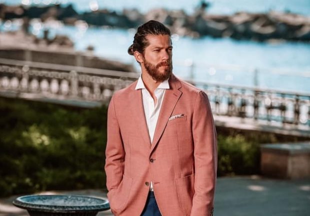 Imagine Stire Ce avere are Bogdan Urucu, noul concurent de la „Survivor România” | 2review.ro