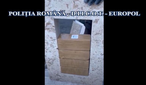 Opt persoane trimise în judecată de DIICOT, după cea mai mare captură de heroină din România