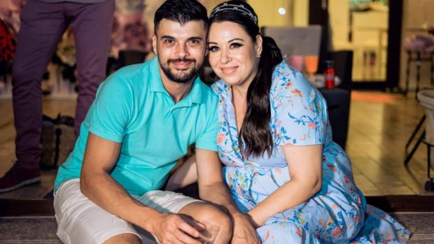 Imagine Stire Oana Roman și Marius Elisei au plecat în vacanță, după ce au divorțat. „Ești fericită?” | 2review.ro