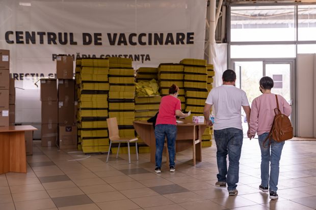 Rezultatele la Loteria Vaccinarii – 10 octombrie 2021. Numerele câștigătoare extrase duminică
