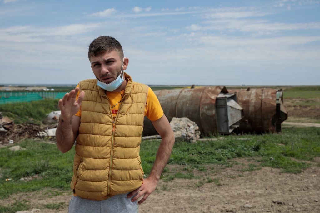 Percheziții la un post de poliție din Tulcea, după ce Libertatea a publicat povestea a doi bărbați, care-i acuză de agresiune pe polițiștii din comună