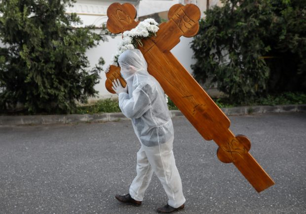 Ziua cu cele mai multe decese COVID: un român și-a pierdut viața la fiecare două minute și jumătate