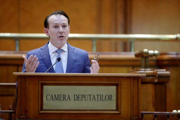 Guvernul Cîțu, vizat de două moțiuni de cenzură, după ce și PSD a depus una. Ciolacu: „Invit USR PLUS și AUR să o voteze pe aceasta”