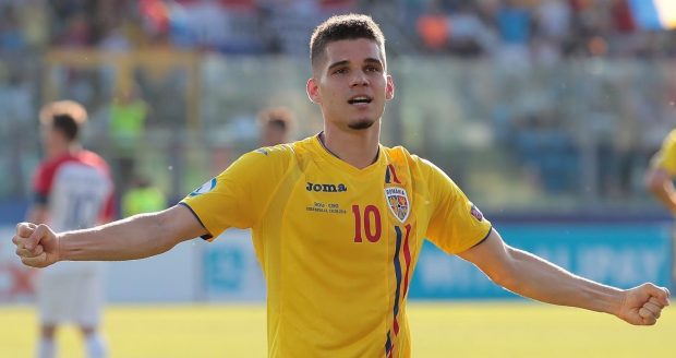 Imagine Stire Cine e și cum arată iubita lui Ianis Hagi. Fotbalistul de 22 de ani are o relație la distanță | 2review.ro