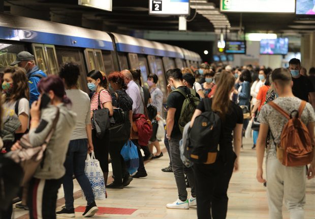 Persoanele cu deficiențe de vedere vor beneficia de sprijin în interiorul stațiilor de metrou
