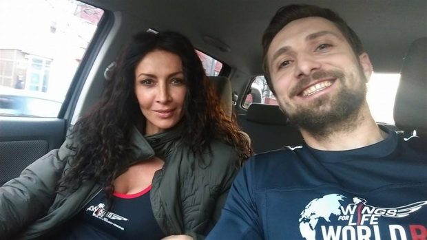 Imagine Stire Dani Oțil, detalii din timpul relației cu Mihaela Rădulescu. „Aveam poze cu soțiile lor dezbrăcate în telefon” | 2review.ro