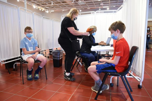 Prima țară din lume care face vaccinul împotriva COVID-19 obligatoriu pentru copii